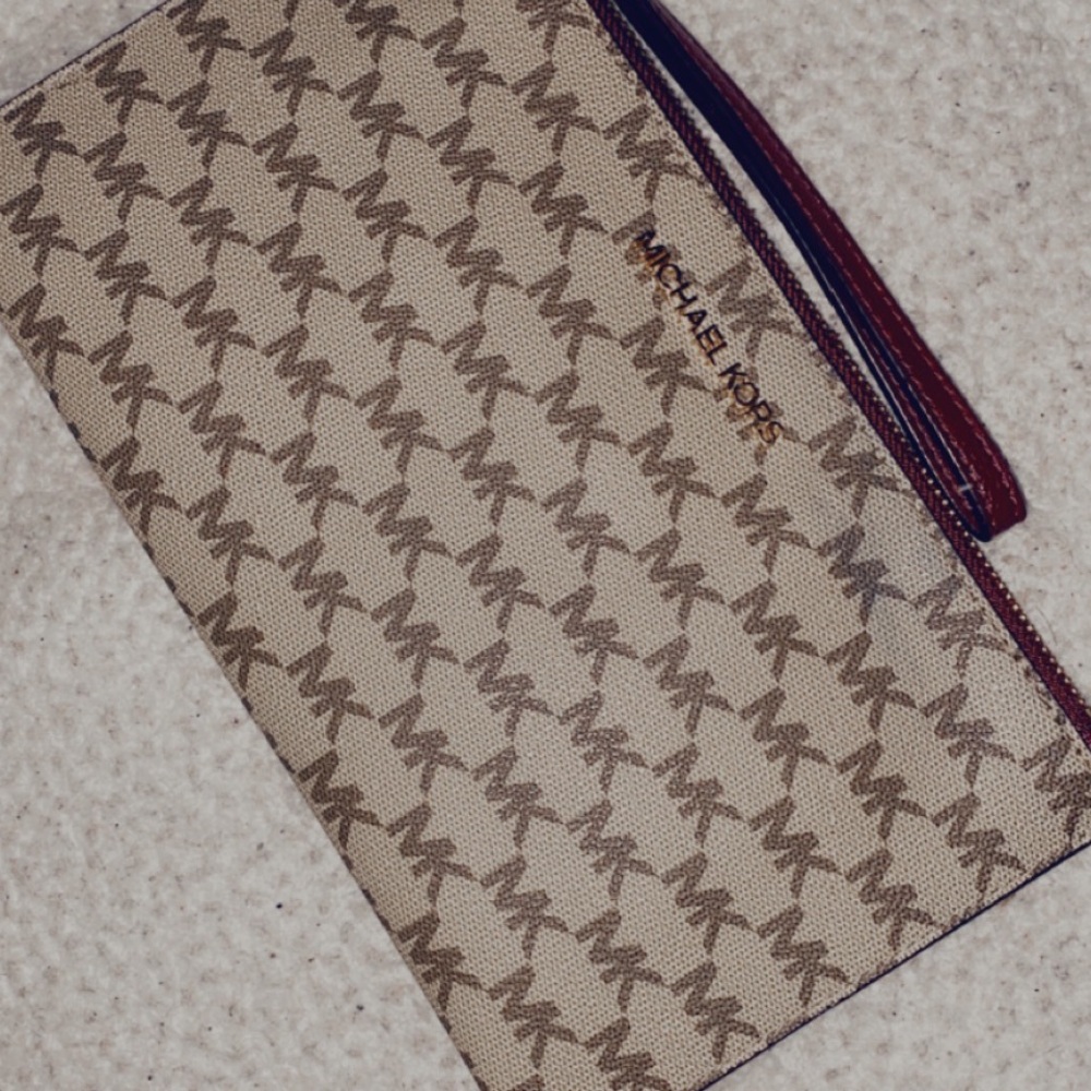Wristlet Wallet